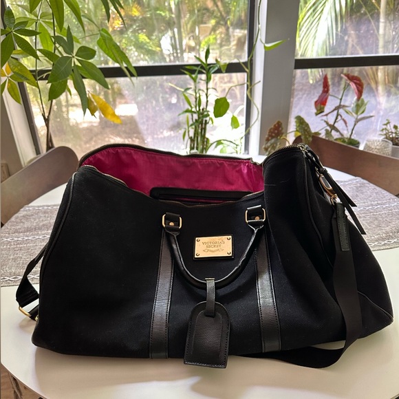 Victoria's Secret Bags Vs Duffle Bag Poshmark